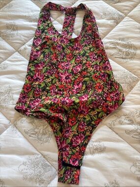 Floral razor back bodysuit